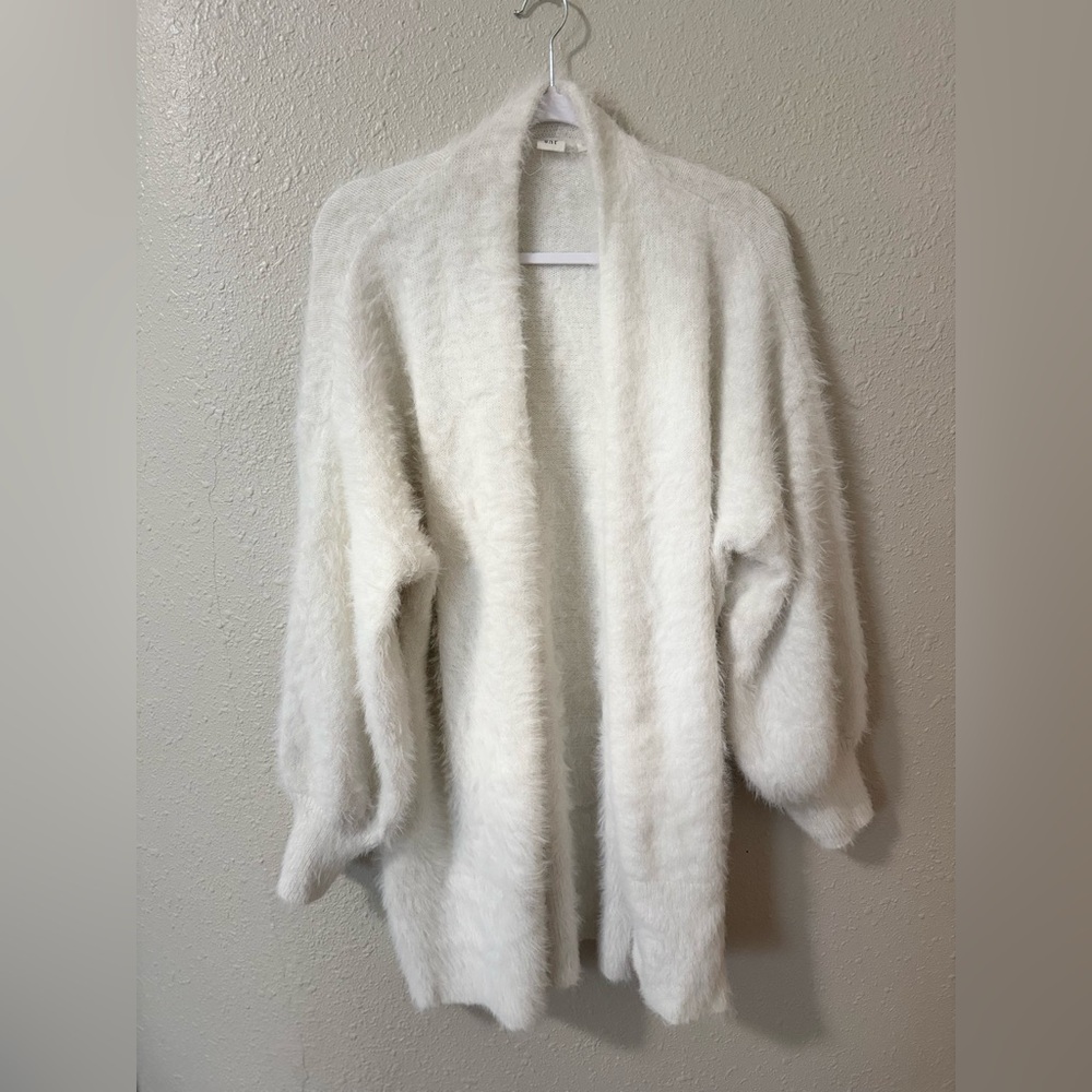GAP Soft White Women's Cardigan XXL